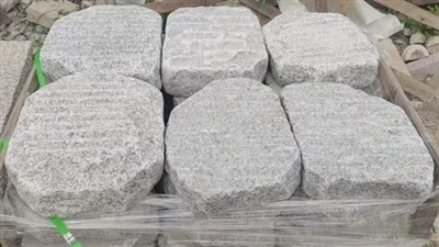 Tumbled Granite Pavers